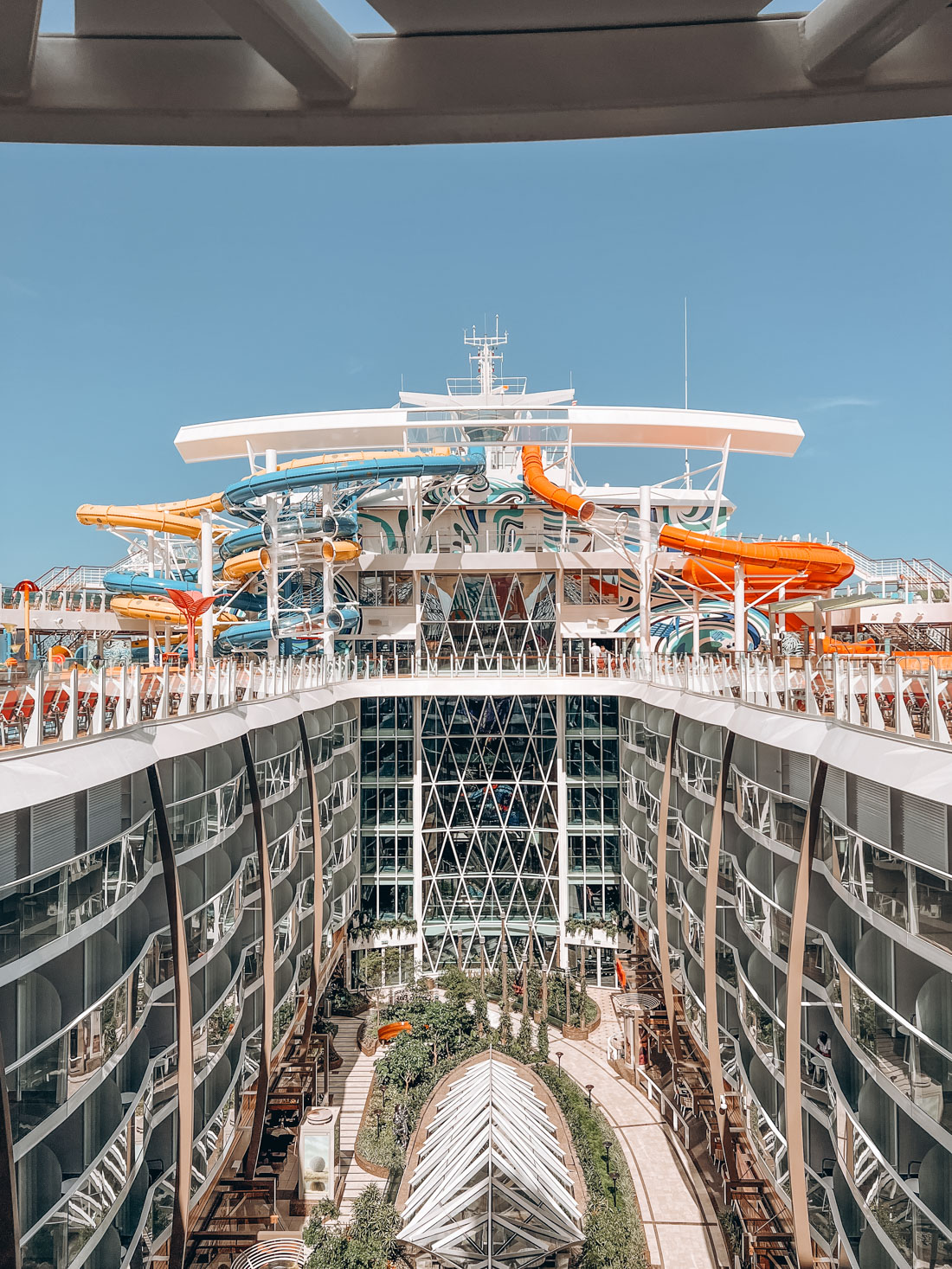 picture of utopia of the seas