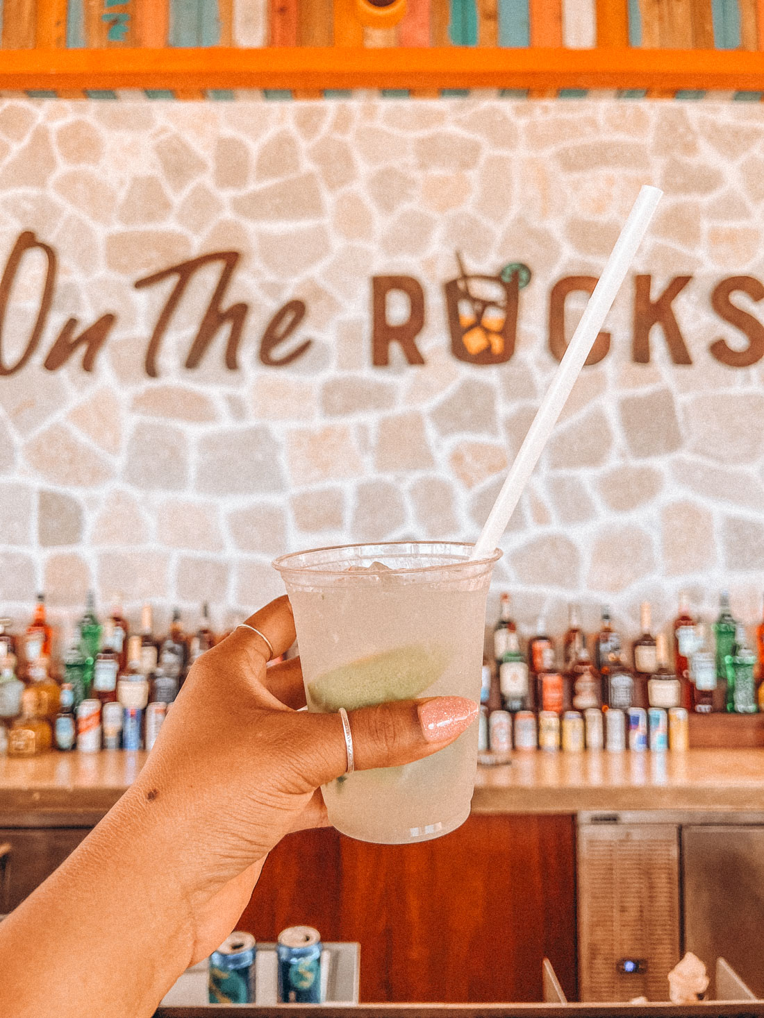 On the Rocks Bar - Hideaway Beach