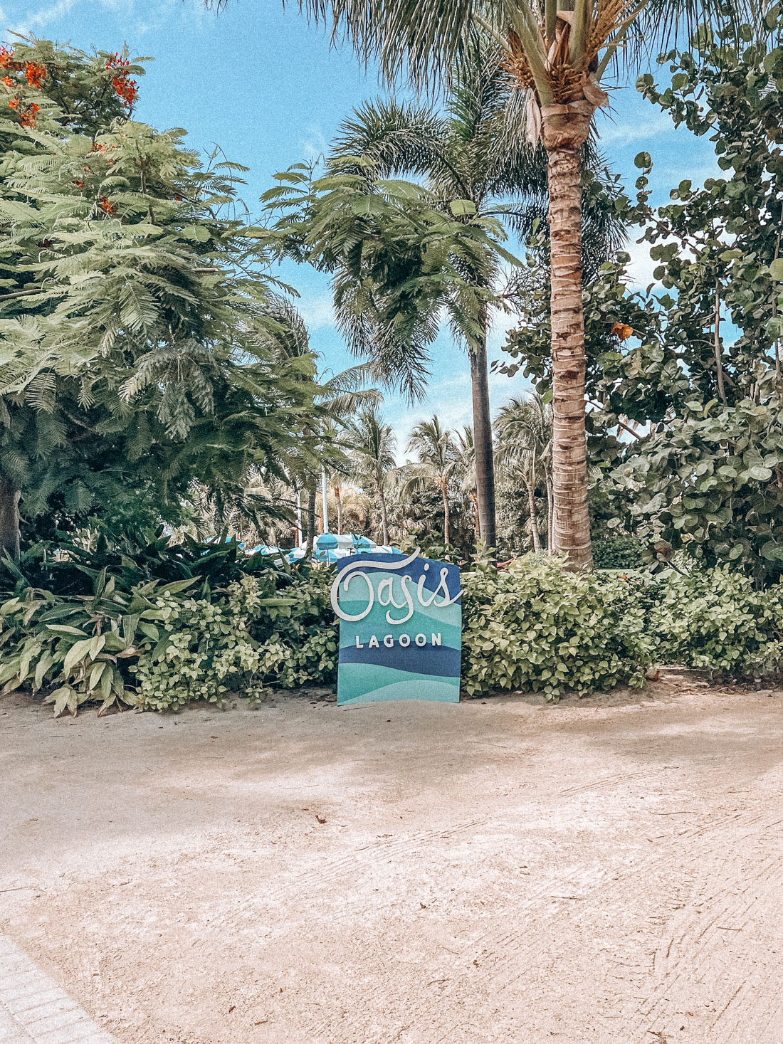 Oasis Lagoon on CocoCay - Perfect Day Getaway Cruise