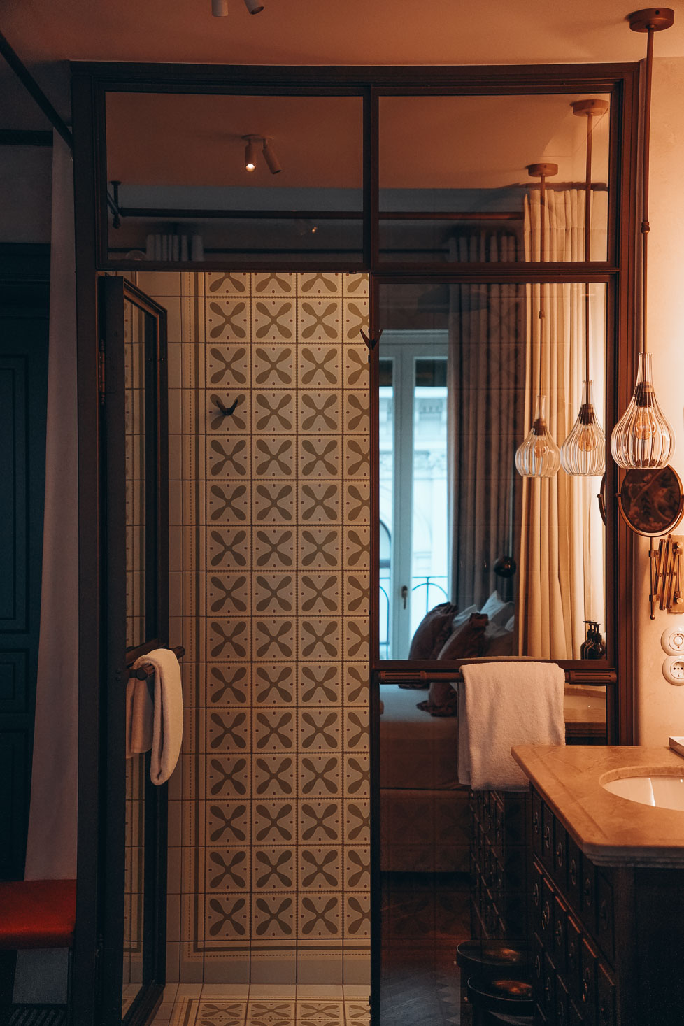 bathroom in chic room at hotel motto, boutique hotel in vienna